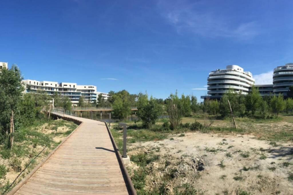 Les Terrasses Du Port Canet-en-Roussillon Exterior foto